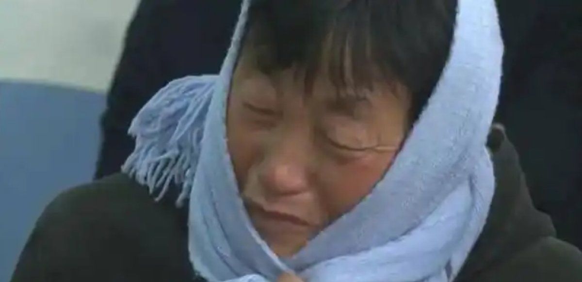 2 Tieng Gao Thet Giua Dem Keo Theo Bi Kich Cua Mot Gia Dinh Khi Cha Me Cu Nhan Nhin Cai Ket La Day Ra Mot Dua Con Nghich Tu