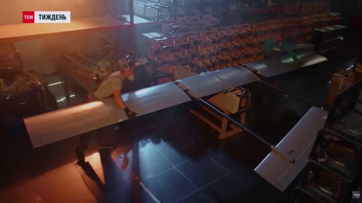 1 Ukraine Nang Tai Trong Drone Fp 2 Len 200 Kg San Sang Tap Kich Sau Trong Lanh Tho Nga