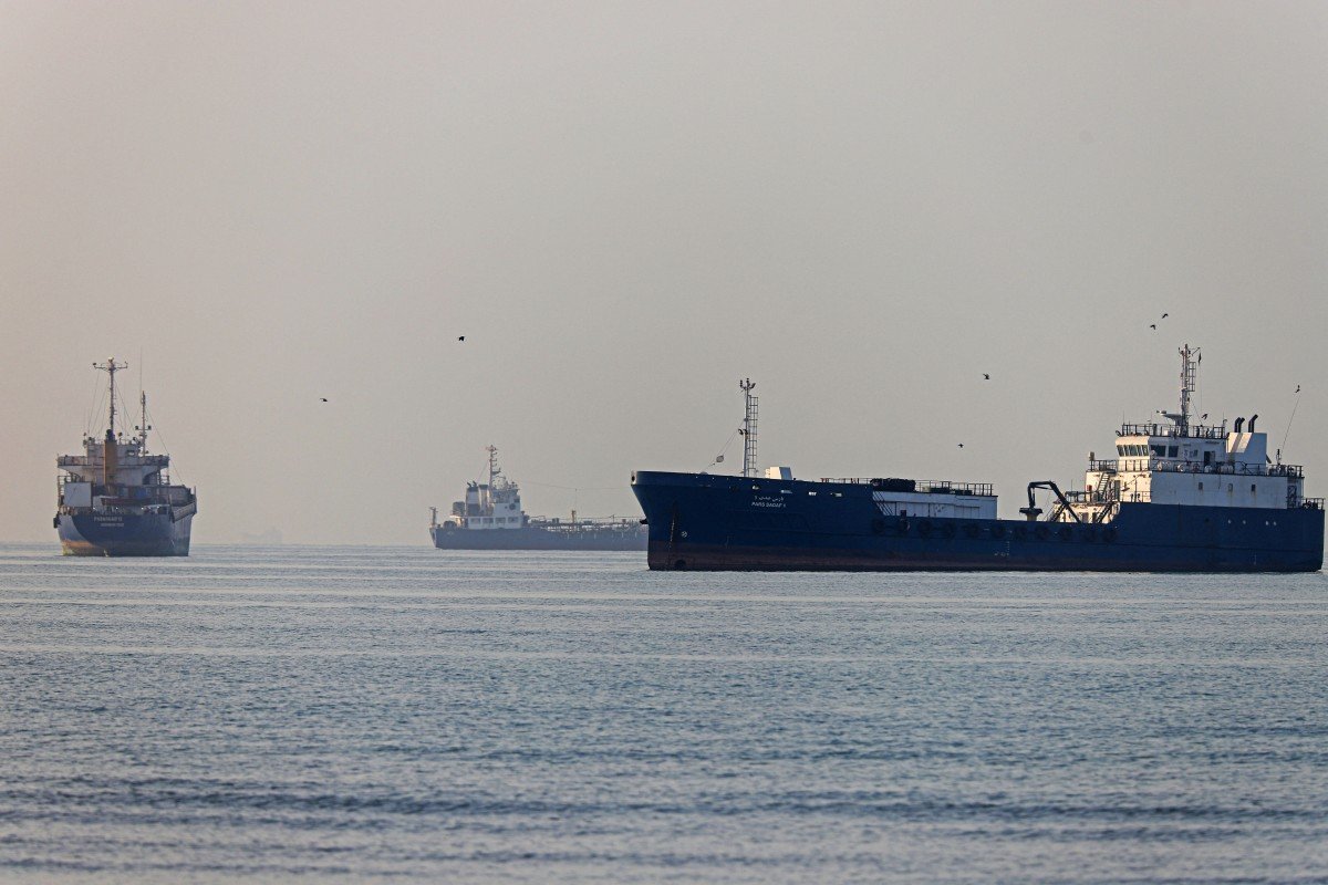 1 Eu Tung Don Trung Phat Moi Iran Tuyen Bo Khong Quan Tam