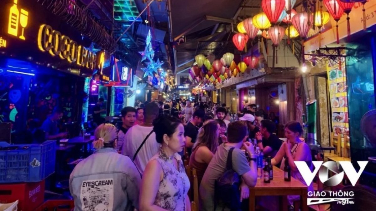 1 Ha Noi Mo Rong Kinh Te Dem Huong Toi Thanh Pho Khong Ngu