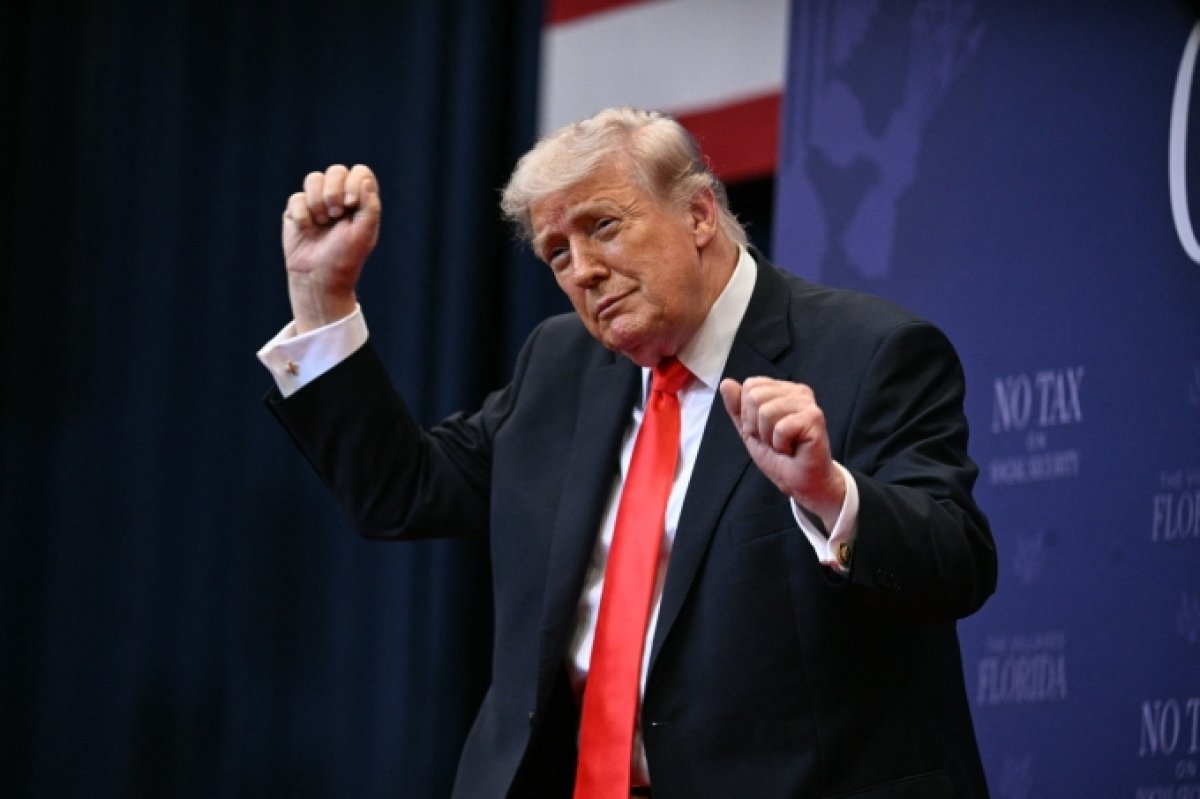3 Hao Quang Cua Ong Trump Dan Phai Trong Gioi Giai Tri My