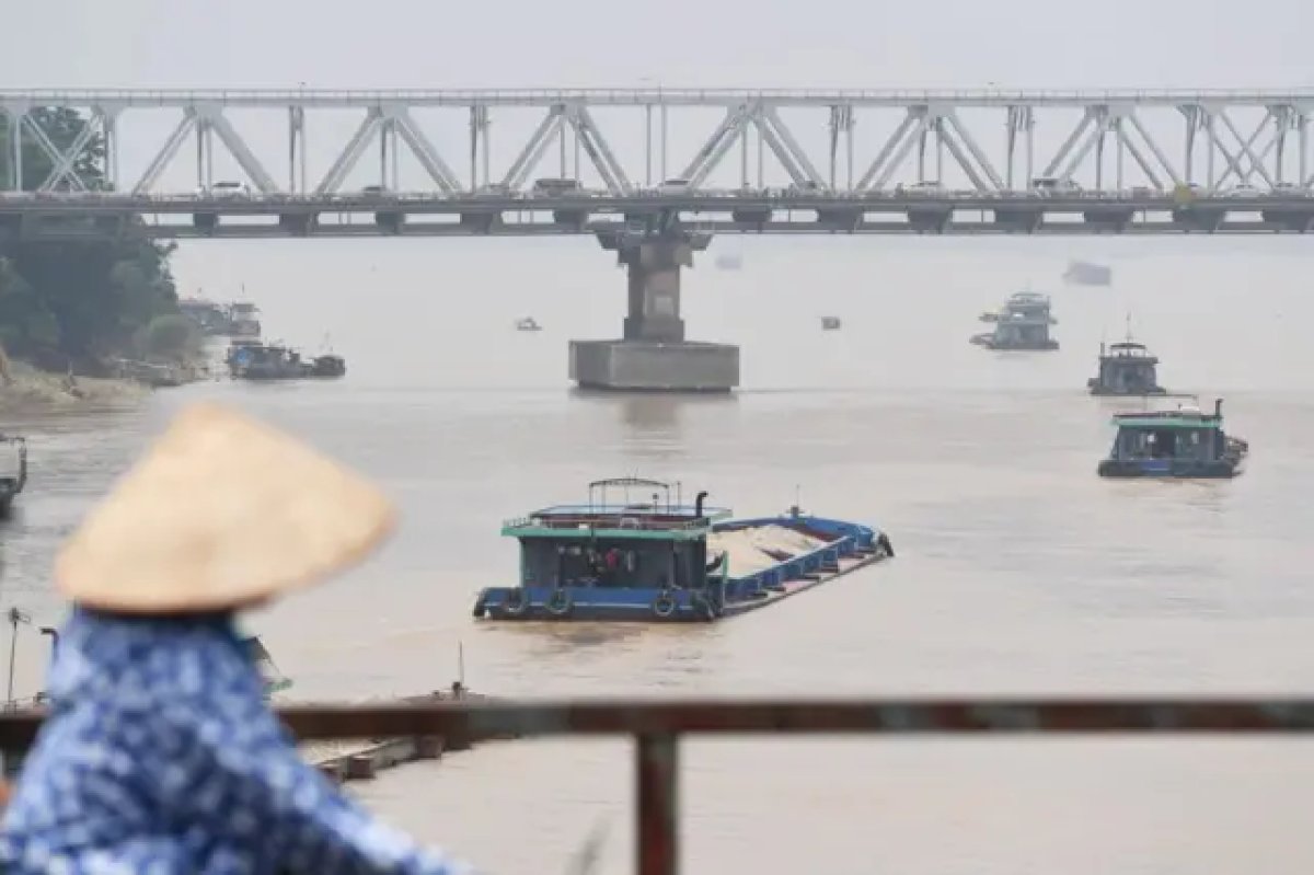 1 Sieu Du An Truc Dai Lo Canh Quan Song Hong Nhung Thanh Pho Khac Da Lam Gi Voi Cac Dong Song Cua Ho