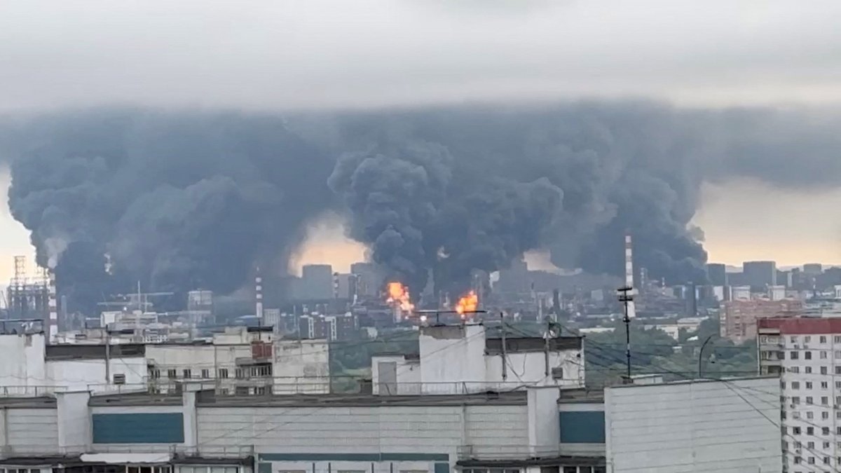 1 Thu Do Moskva Bi Tap Kich Drone Vi Sao Khong Co Tieng Coi Bao Dong