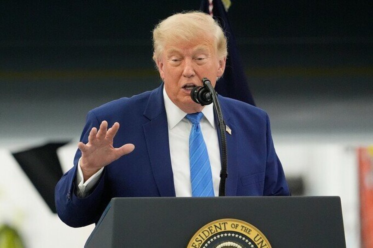 1 Bi Ong Trump De Doa Giua Luc Dam Phan Phai Doan Iran Dap Tra