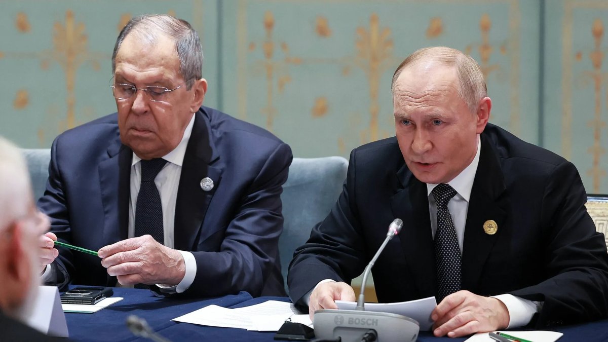 1 Den Gio Nay Putin Van Con Ao Tuong Ve Mot Chien Thang O Ukraine