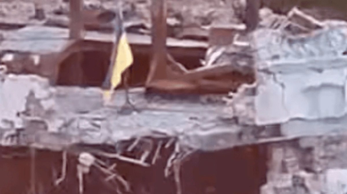 1 Ukraine Cam Co O Mui Dat Chien Luoc Tuyen Bo Nga Dang Rut Khoi Vi Tri