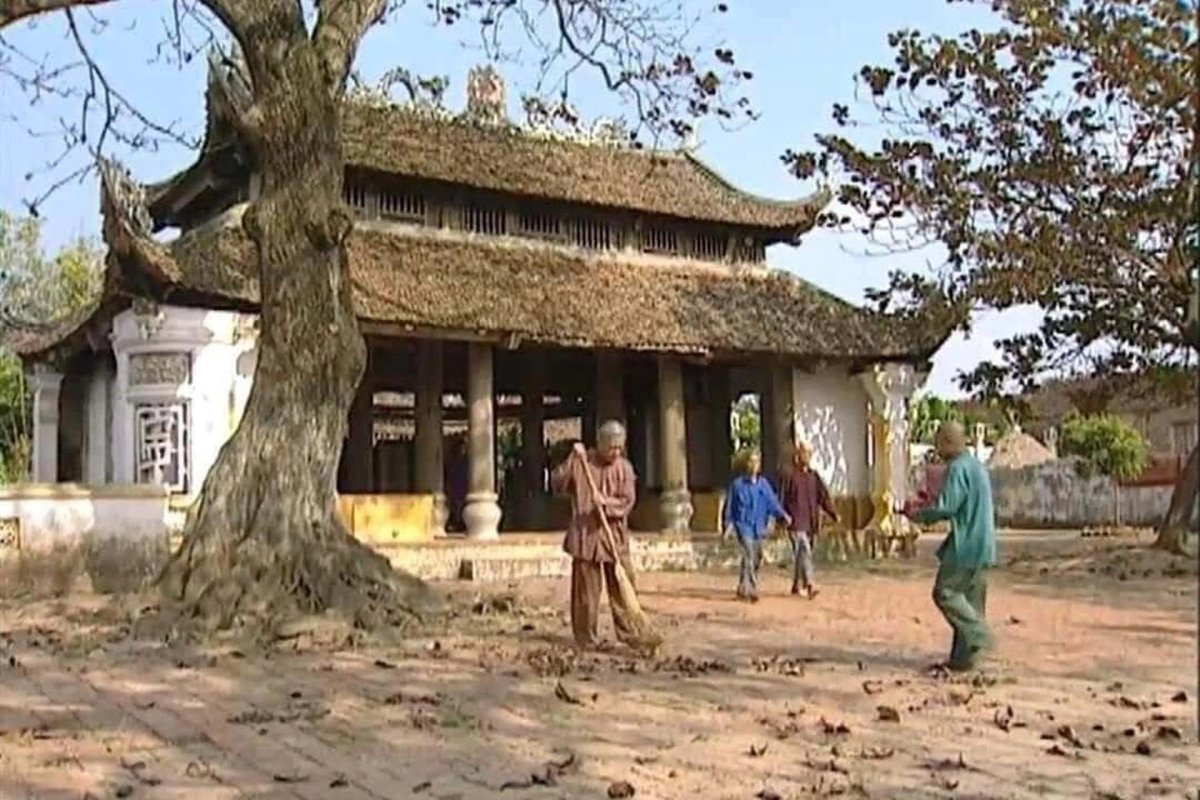 12 Ngoi Lang Ha Noi Gay Sot Trong Phim Dat Va Nguoi 24 Nam Truoc Gio Ra Sao