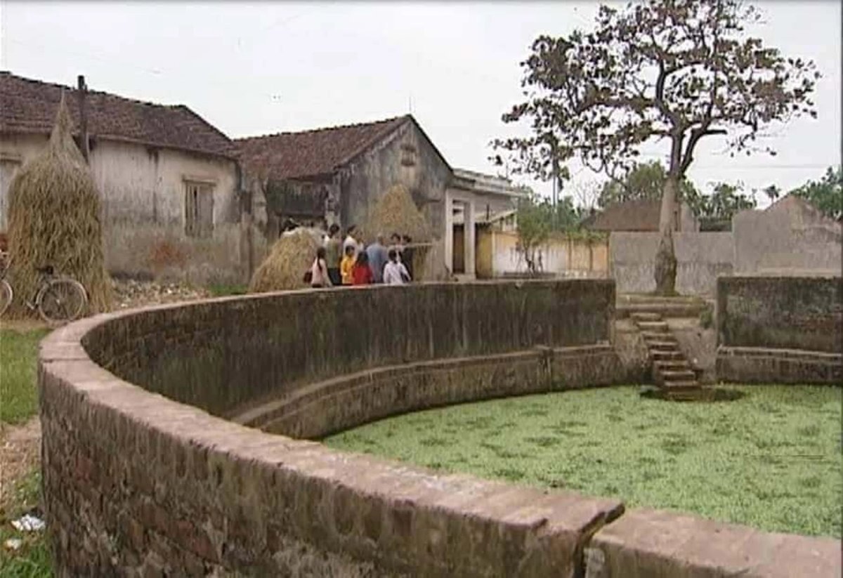 6 Ngoi Lang Ha Noi Gay Sot Trong Phim Dat Va Nguoi 24 Nam Truoc Gio Ra Sao