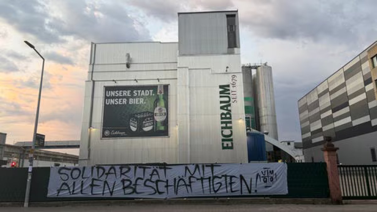 1 Nha May Bia Eichbaum Bieu Tuong 346 Nam Tuoi O Duc Ngung Hoat Dong