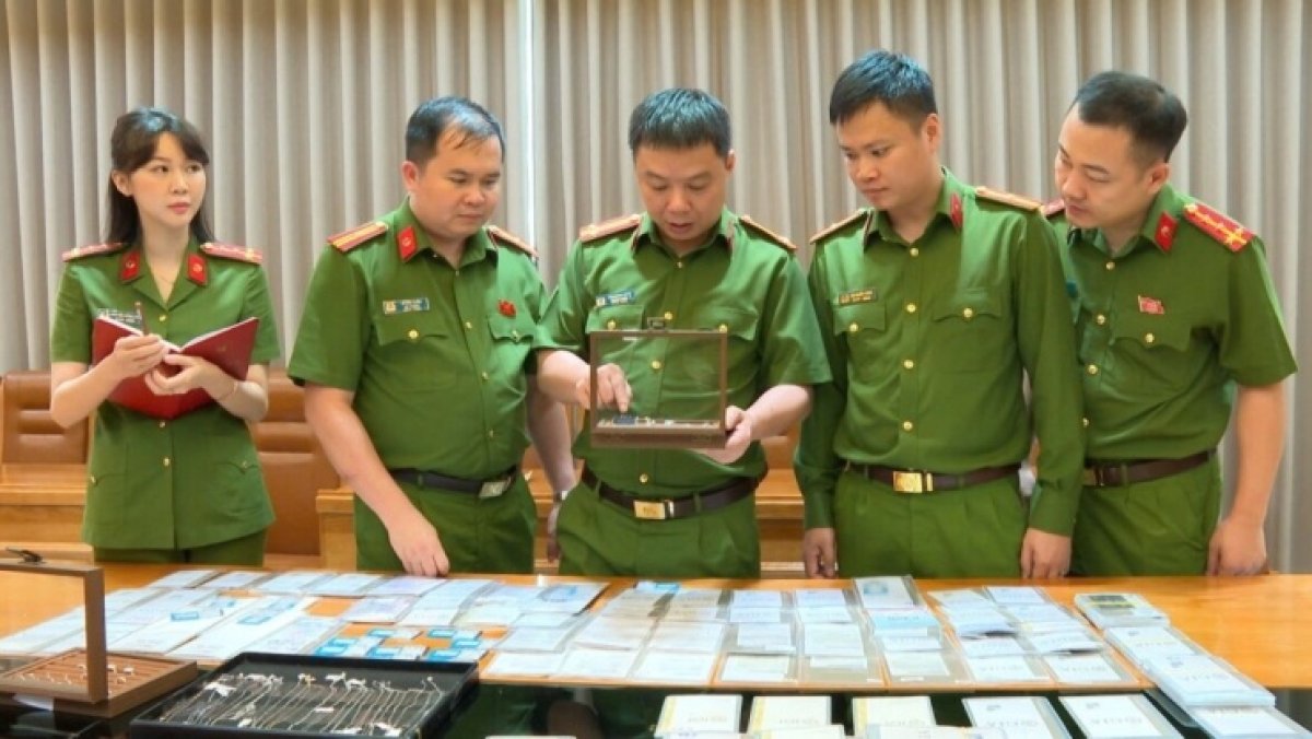 1 Pnj Tra Cham Tien Mua Lai Khach Hang Thanh Chu No Khong Lai