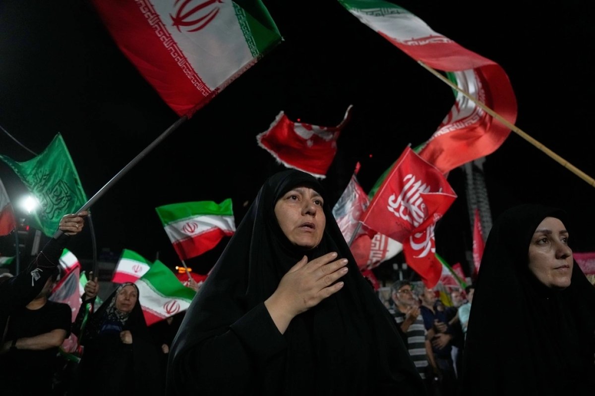 1 Nguy Co Bien Caspi Thanh Mat Tran Moi Sau Vu Ukraine Tap Kich Tau Hang Iran