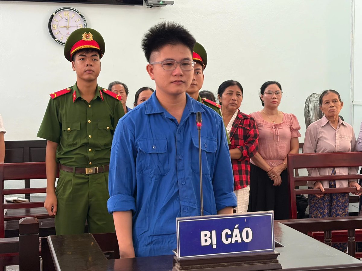 1 Thua Lo Tien Ao Bac Si Tre O Hue Trom Trang Suc Tri Gia Hon 5 Ty Dong