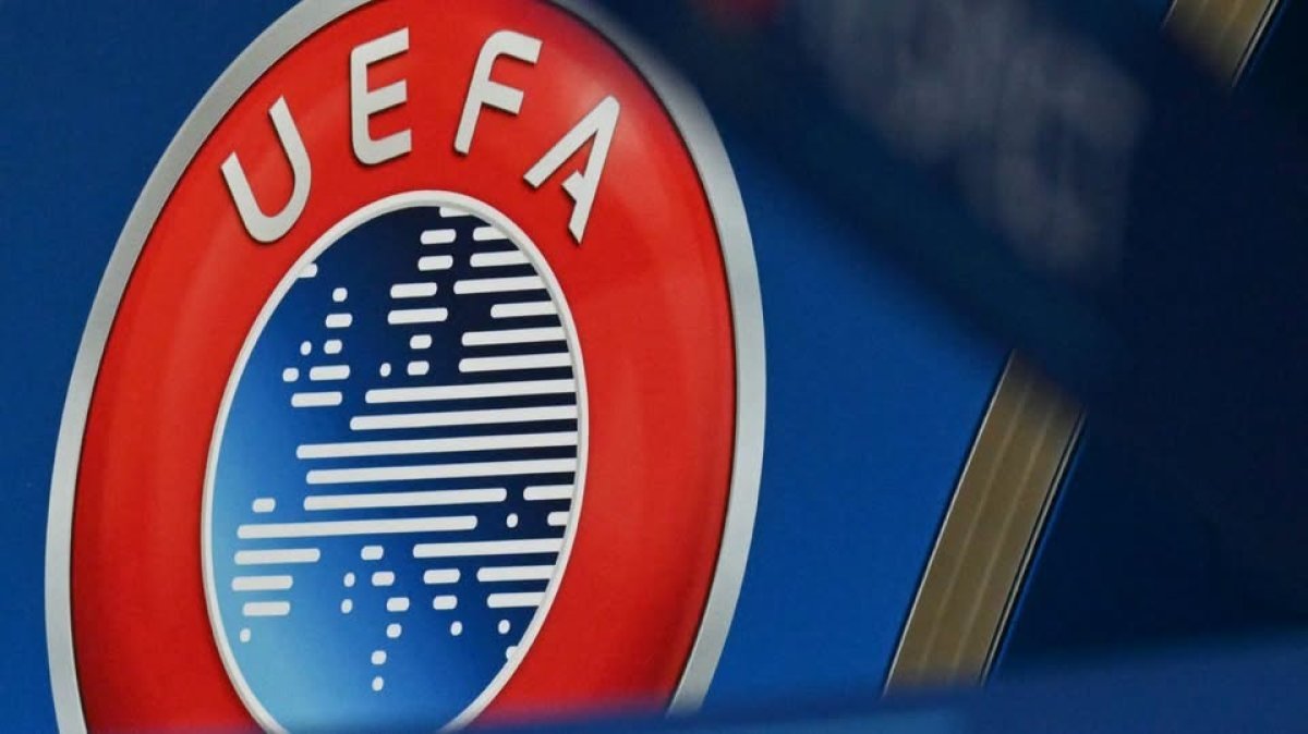1 Uefa Dut Khoat Tay Chay Cac Giai Dau Fifa Neu World Cup Bi Ban