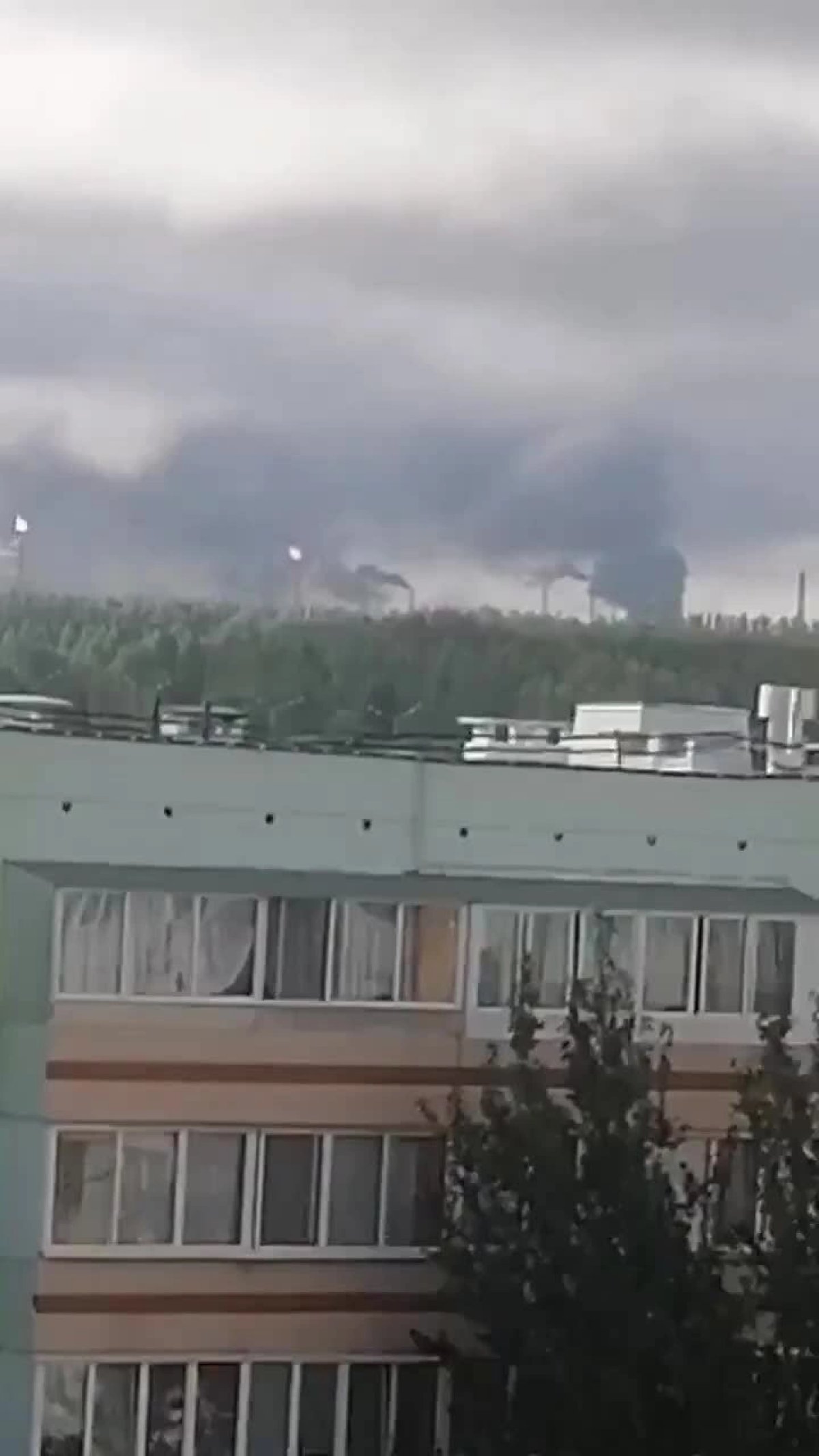 2 Ukraine Tap Kich Co So Loc Dau Nga Cach Bien Gioi Hon 1000 Km
