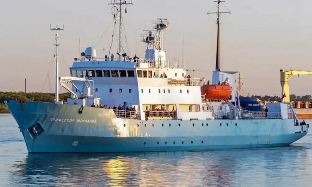 1 Na Uy Bat Giu Tau Nga O Svalbard Doi No Thay Cho Naftogaz Cua Ukraine