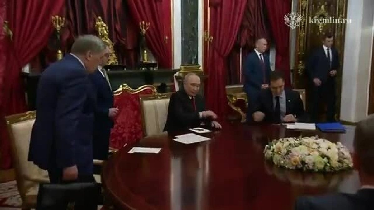 1 Putin Gap Dac Phai Vien My Dang Tin Rang Nga Co Nhung Tien Trien Thuc Te Cua Quan Doi Nga O Chien Tuyen