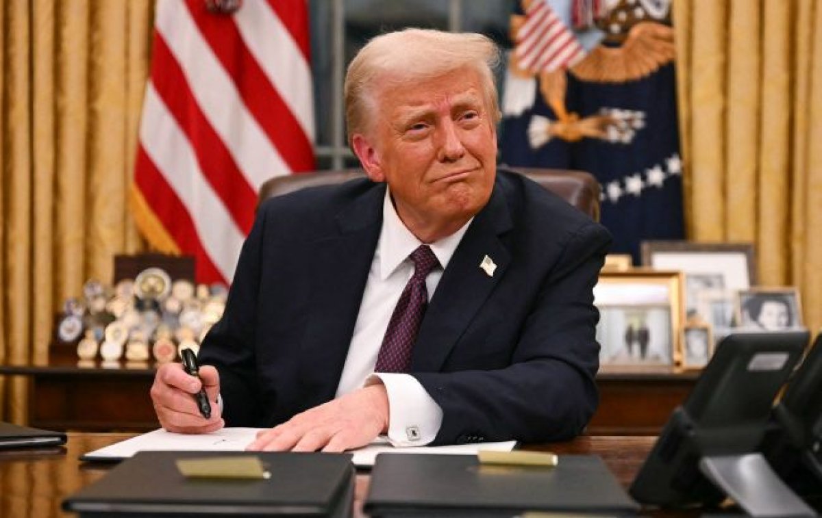 1 Trump Ky Dao Luat Trung Phat Nga Iran Sau Rong
