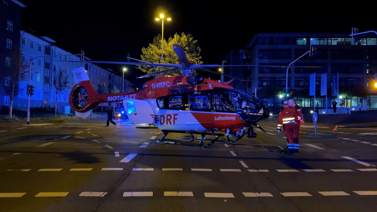 1 Koln Be Trai 14 Tuoi Nguy Kich Sau Khi Treo Len Noc Tau Re5