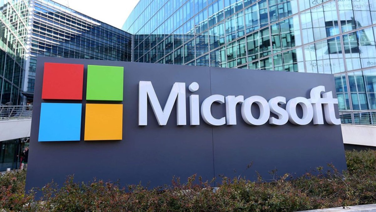1 Microsoft Rot 175 Ty Usd Vao An Do De Xay Ha Tang Ai