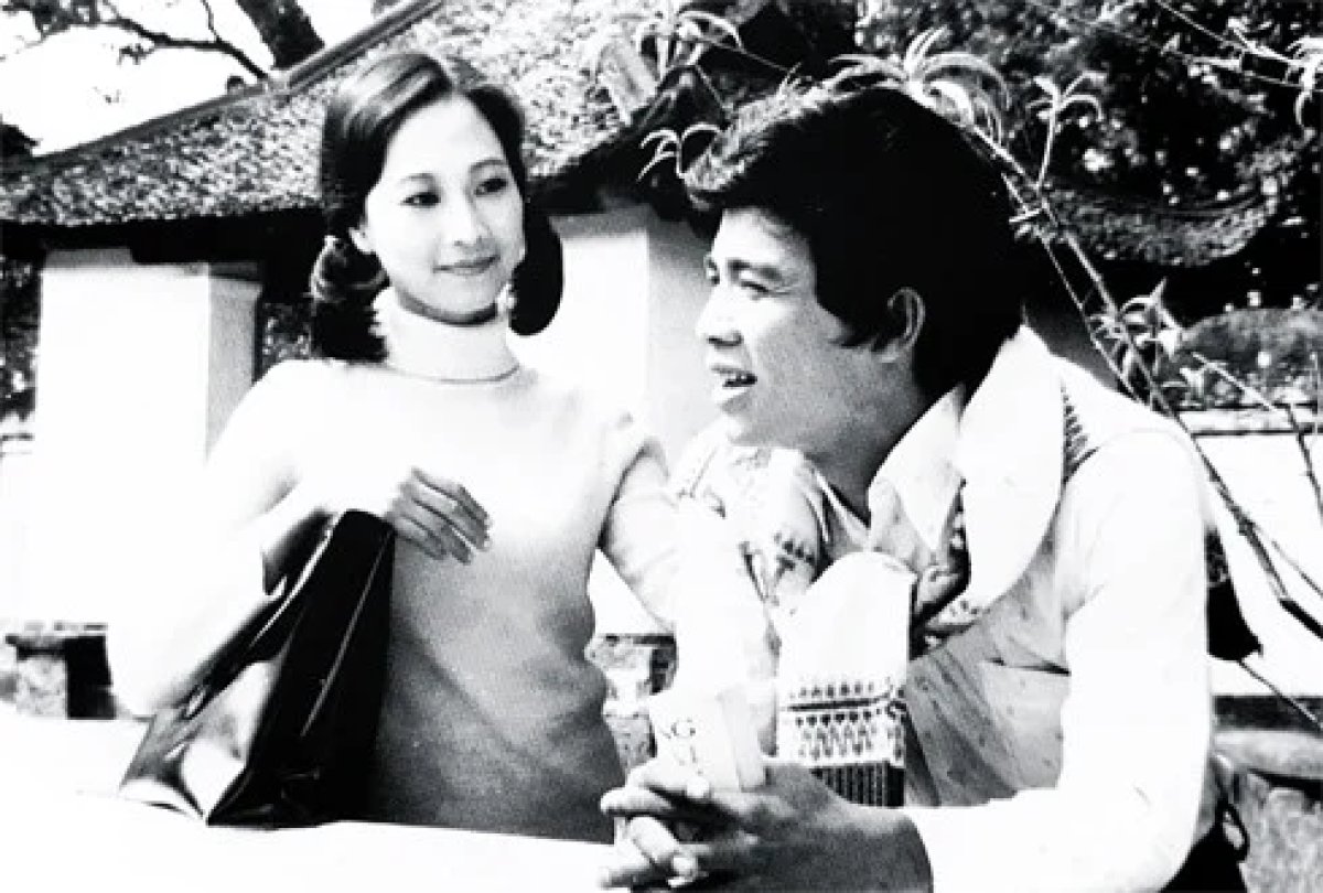 3 Hoa Sua Ha Noi Toi Do La May Ong Nhac Si