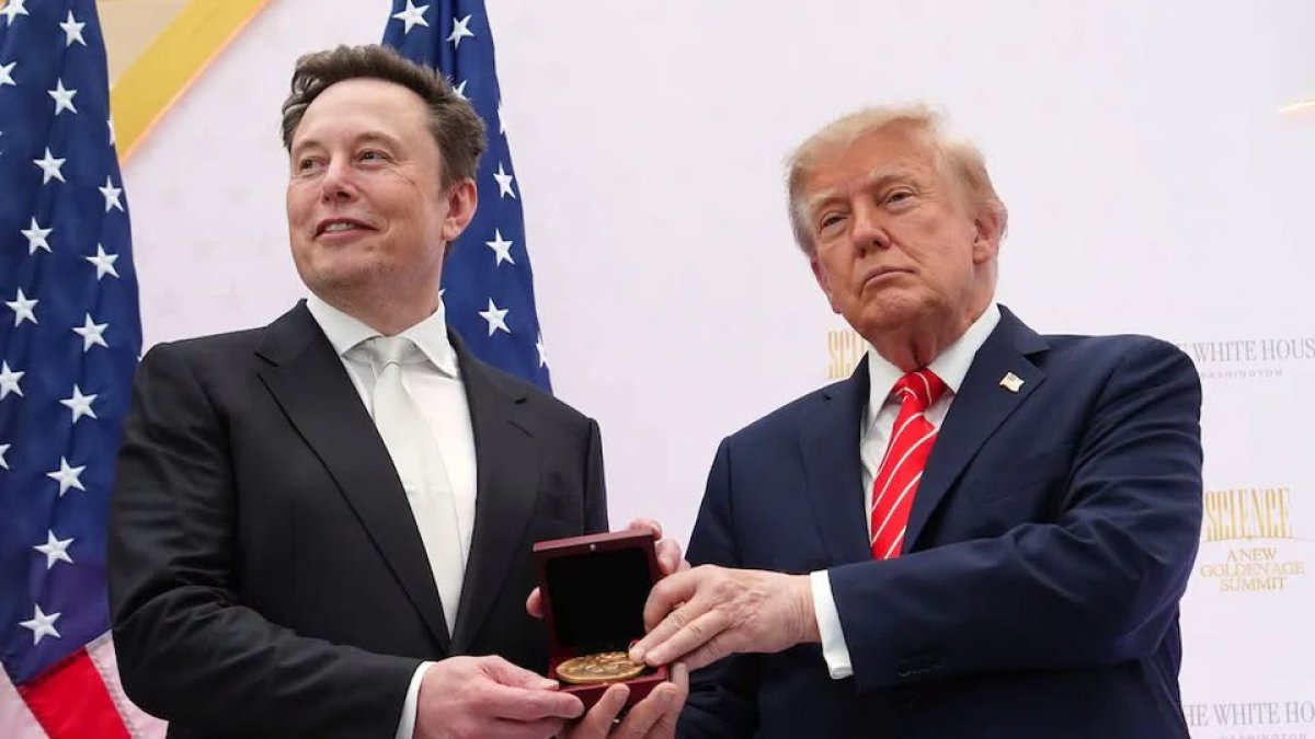 1 Trump Yeu Cau Musk Go Han Che Starlink Tai Ukraine